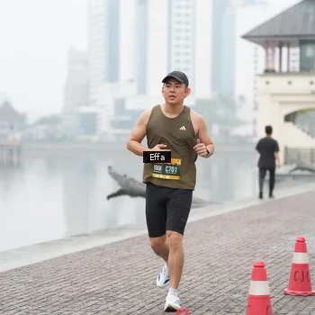 Runner Photo 8472971