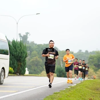 Runner Photo 8472986