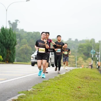 Runner Photo 8473018