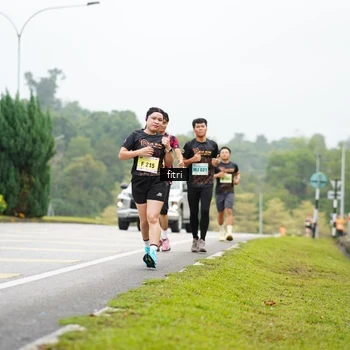 Runner Photo 8473025