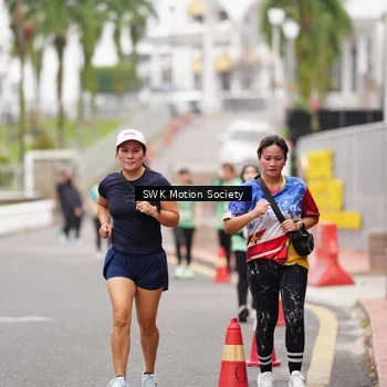 Runner Photo 8473045