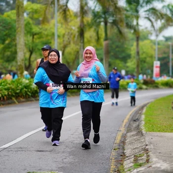 Runner Photo 8473050