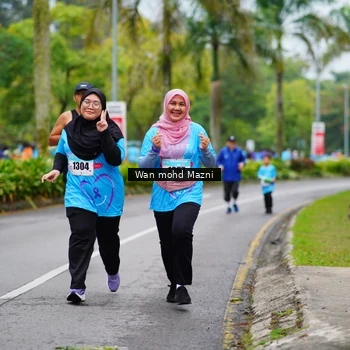 Runner Photo 8473051