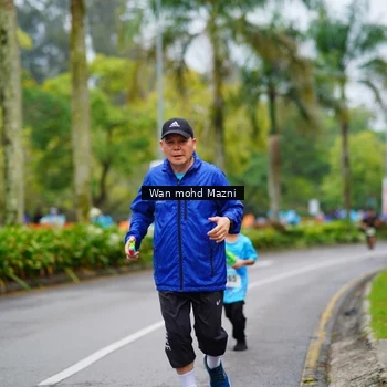 Runner Photo 8473053