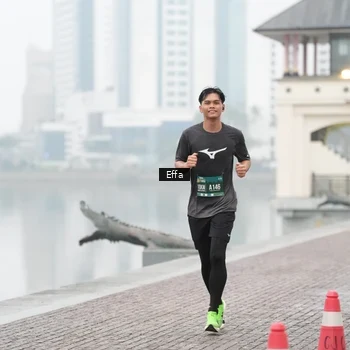 Runner Photo 8473067