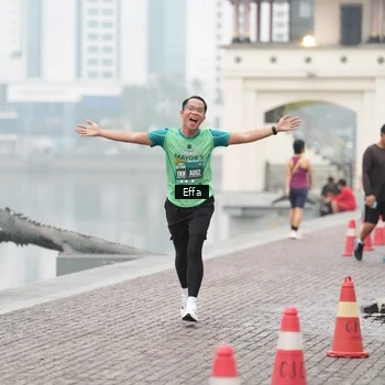Runner Photo 8473069