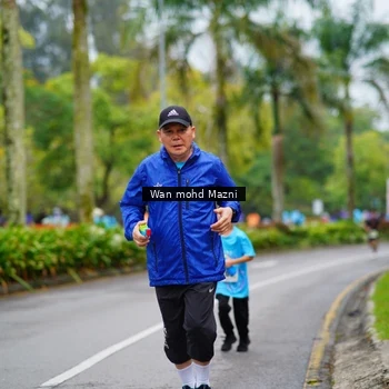 Runner Photo 8473073
