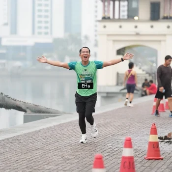 Runner Photo 8473086