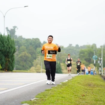 Runner Photo 8473089