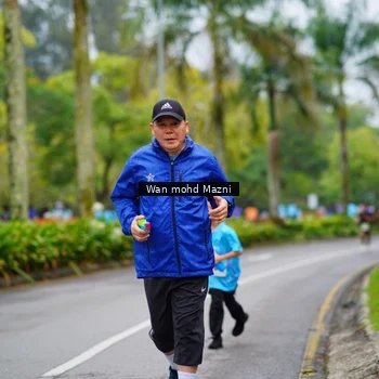 Runner Photo 8473098