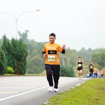 Runner Photo 8473111