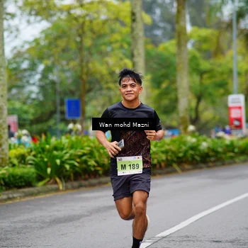 Runner Photo 8473172