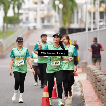 Runner Photo 8473174