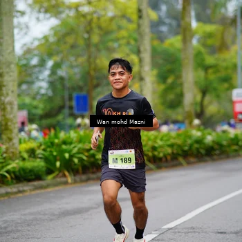 Runner Photo 8473175