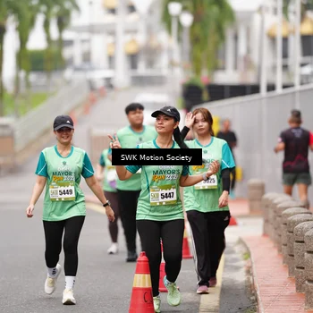 Runner Photo 8473184