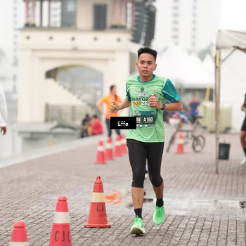 Runner Photo 8473225