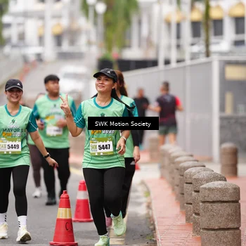 Runner Photo 8473246