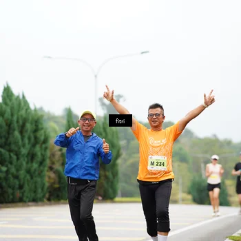 Runner Photo 8473258