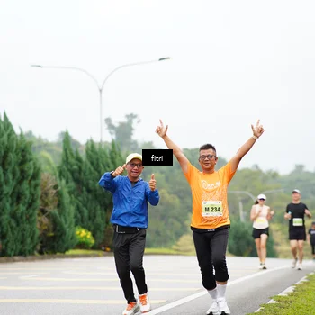 Runner Photo 8473268