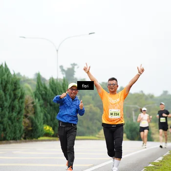 Runner Photo 8473269