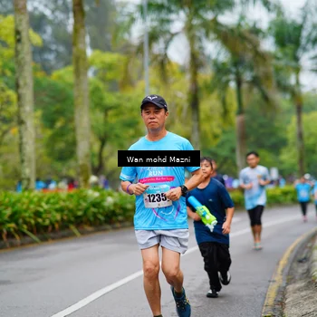 Runner Photo 8473298