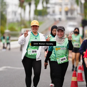 Runner Photo 8473355