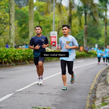 Runner Photo 8473398