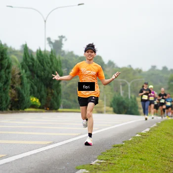 Runner Photo 8473423