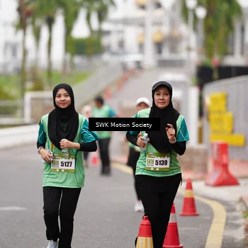 Runner Photo 8473429