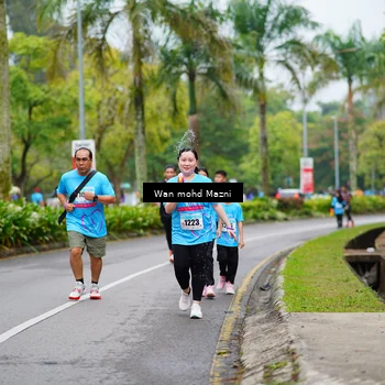 Runner Photo 8473433