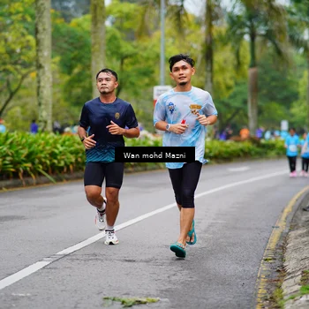 Runner Photo 8473472