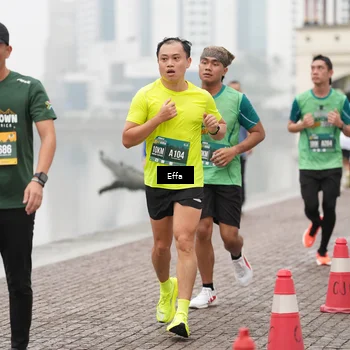 Runner Photo 8473549