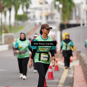 Runner Photo 8473563