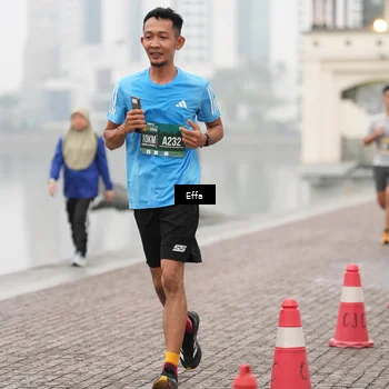 Runner Photo 8473630