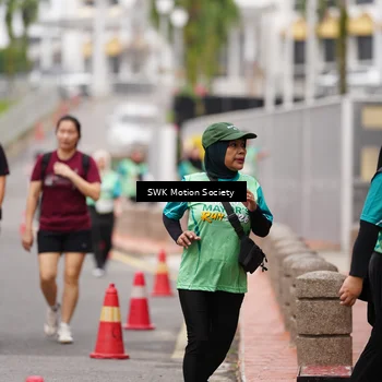 Runner Photo 8473640