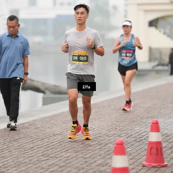 Runner Photo 8473652