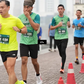 Runner Photo 8473668