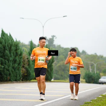 Runner Photo 8473675