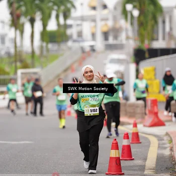 Runner Photo 8473676