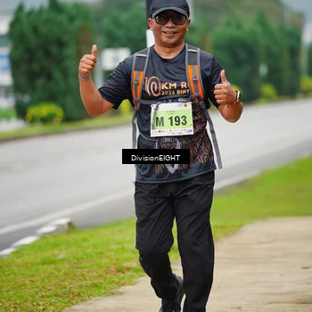 Runner Photo 8473736