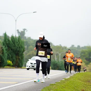 Runner Photo 8473749