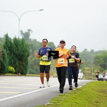 Runner Photo 8473816