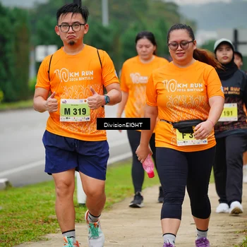 Runner Photo 8473863