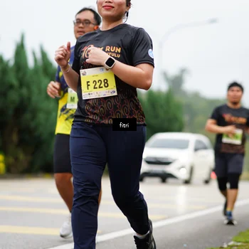 Runner Photo 8473874