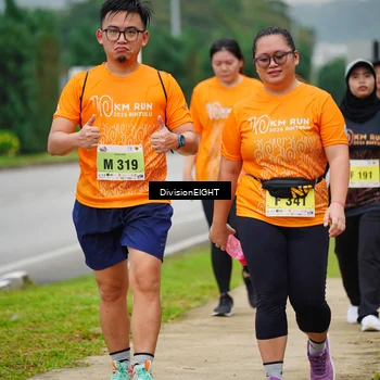 Runner Photo 8473896