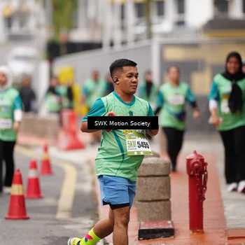Runner Photo 8473905