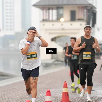 Runner Photo 8473947