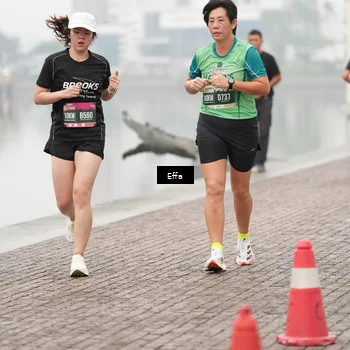 Runner Photo 8473988