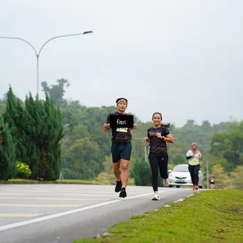 Runner Photo 8473995