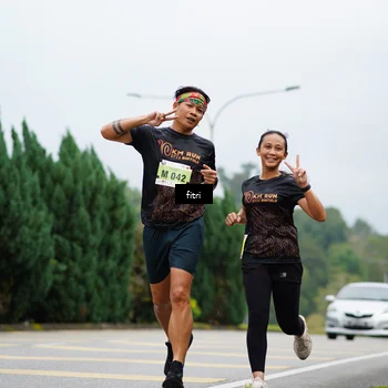 Runner Photo 8474002